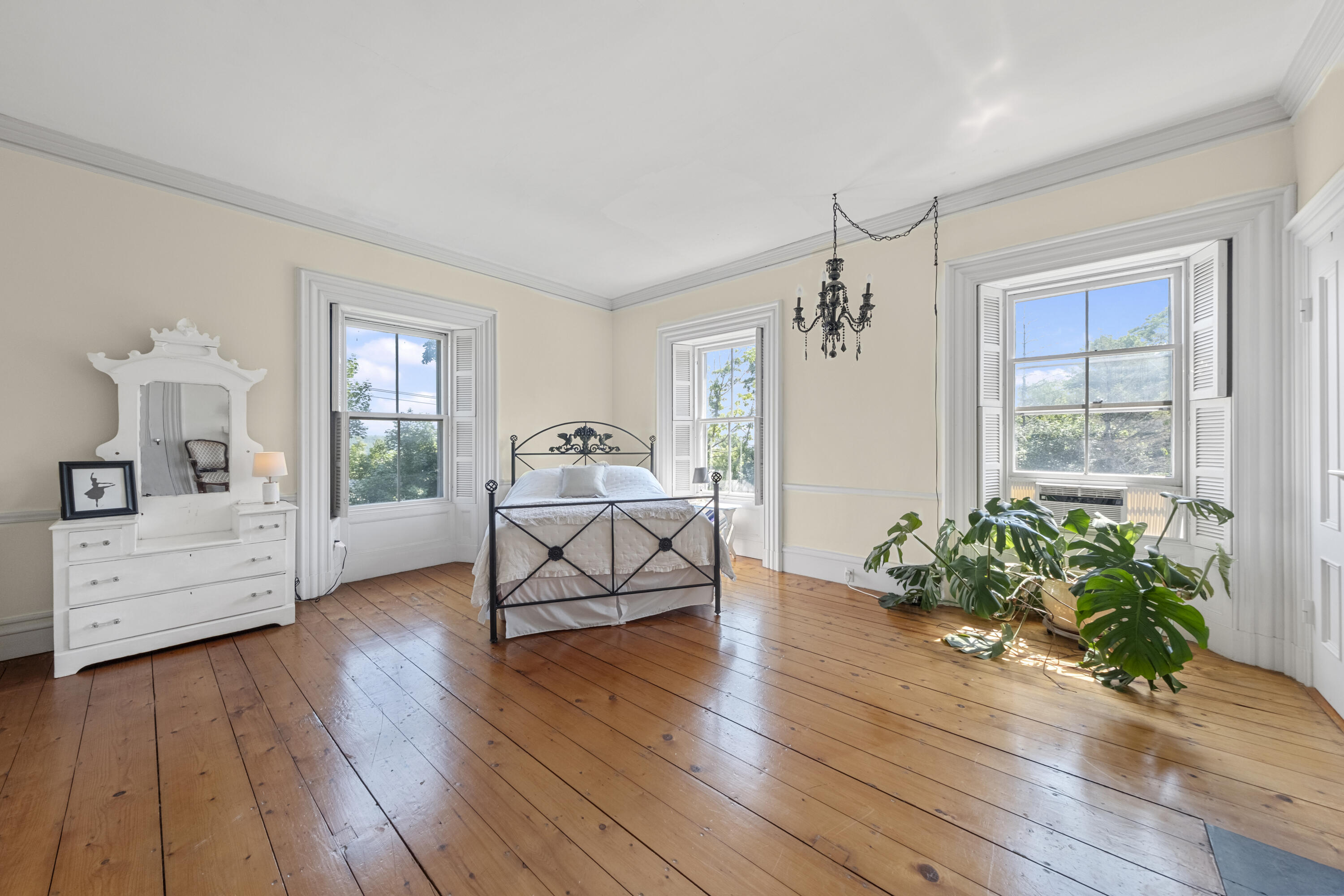 208 High Street Belfast, ME 04915 - Photo 31 of 50 26- 208 High Street - Belfast - FL - JAC