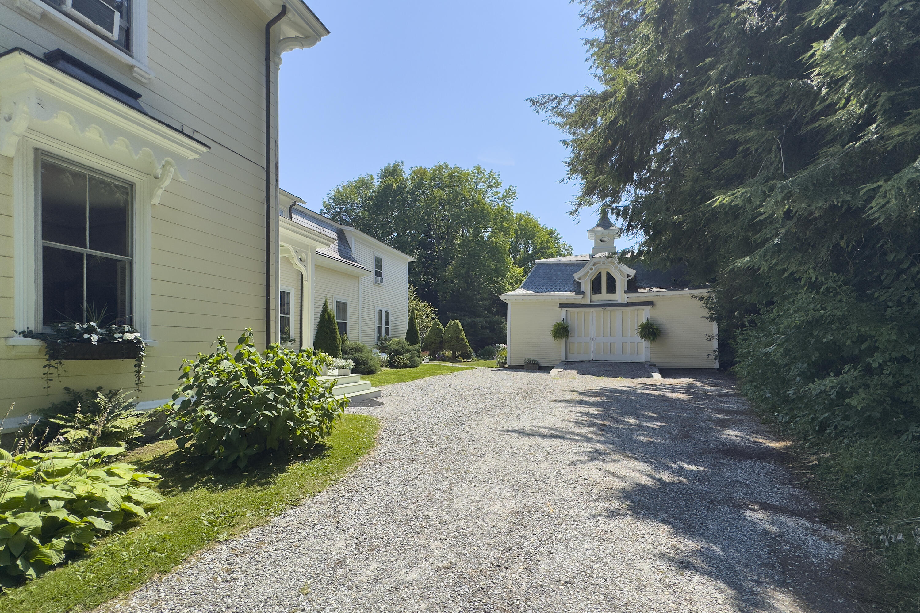 208 High Street Belfast, ME 04915 - Photo 48 of 50 112- 208 High Street - Belfast - FL - JA