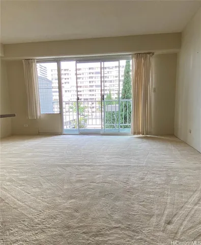 $1,500 | 1333 Heulu Street, Unit 504, Honolulu, HI 96822