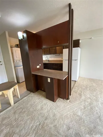 $1,500 | 1333 Heulu Street, Unit 504, Honolulu, HI 96822
