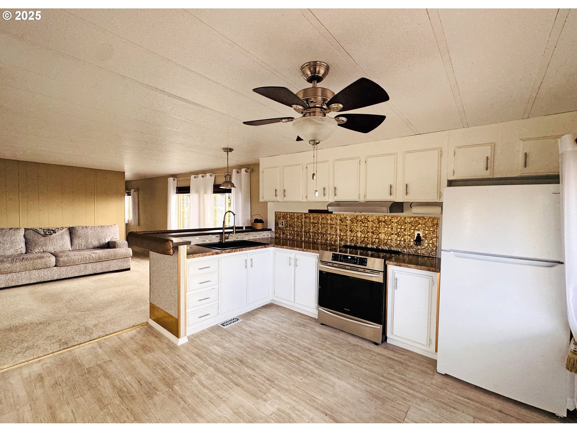 97972 Hallway Road, Unit 23 Brookings, OR 97415 - Photo 36 of 38