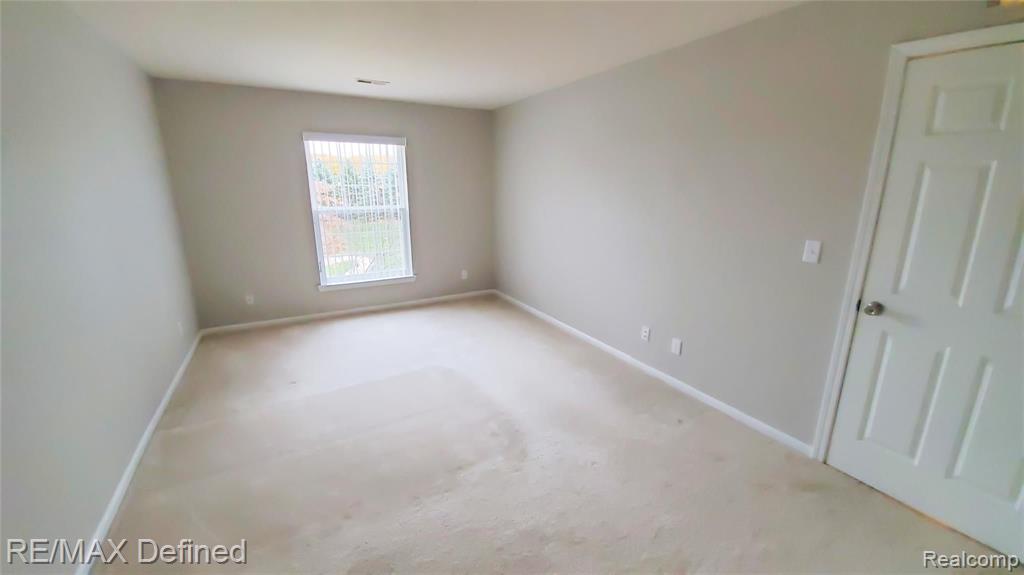 5305 Brookemonte Circle, Unit 340 Rochester, MI 48306 - Photo 21 of 30