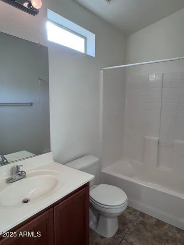 $1,550 | 2150 West Alameda Road, Unit 2004, Phoenix, AZ 85085