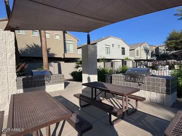 $1,550 | 2150 West Alameda Road, Unit 2004, Phoenix, AZ 85085