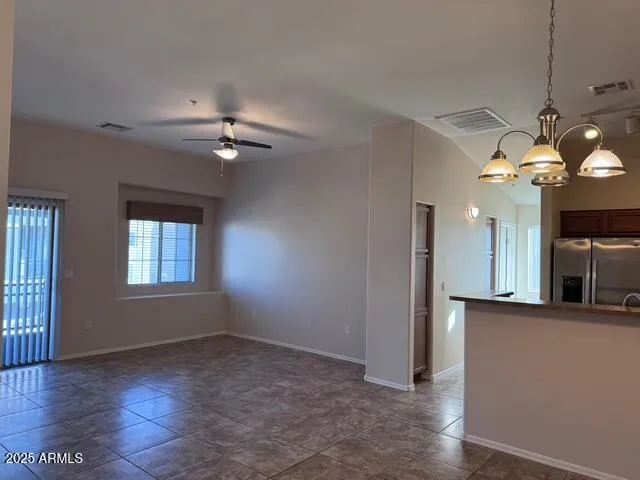 $1,550 | 2150 West Alameda Road, Unit 2004, Phoenix, AZ 85085