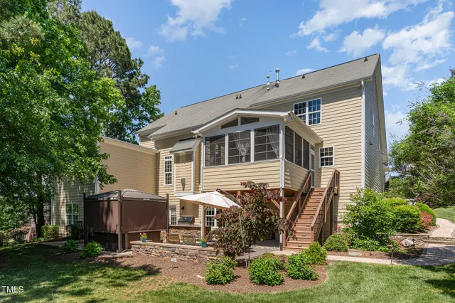 $1,145,000 | 1952 Combine Circle, Apex, NC 27502