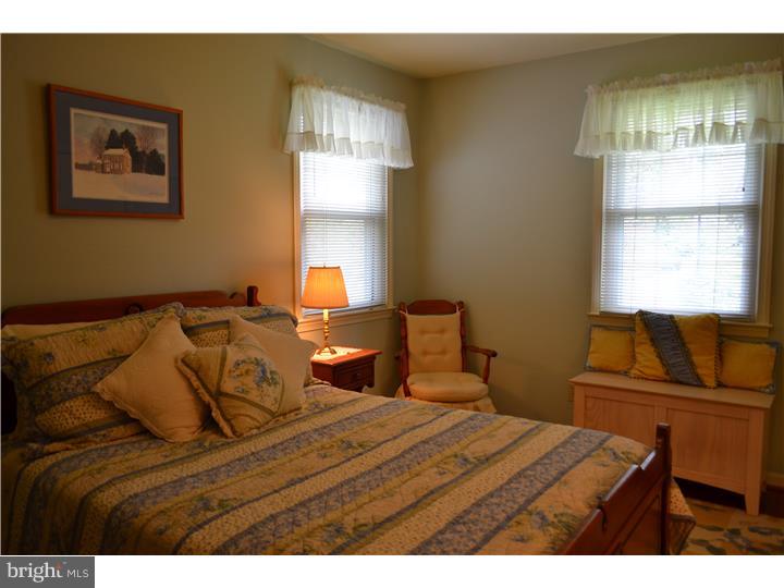 3472 Bent Road Huntingdon Valley, PA 19006 - Photo 17 of 25 Bedroom 2