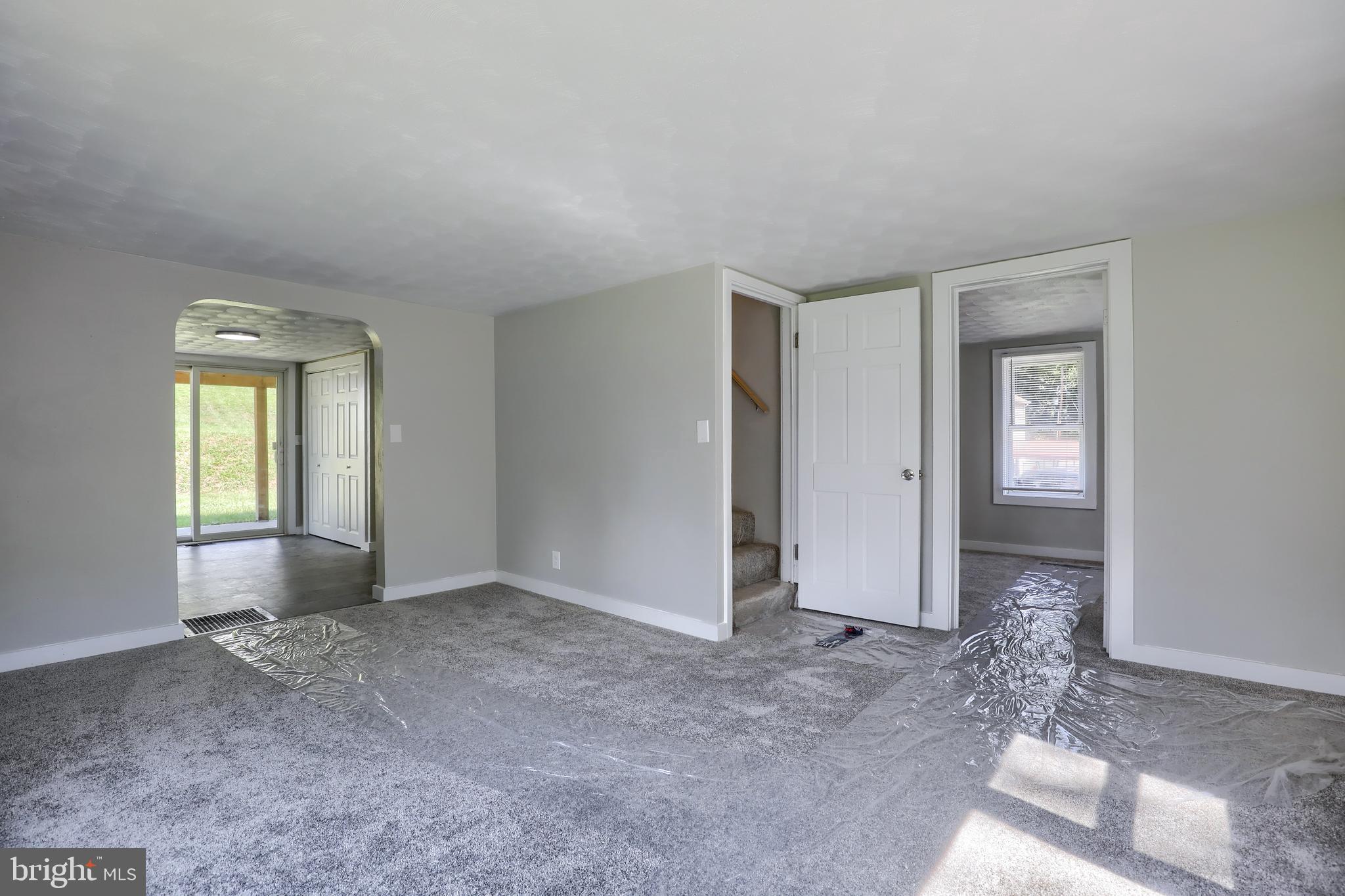 165 Creek Road Manchester, PA 17345 - Photo 14 of 40 Gallery Image 14