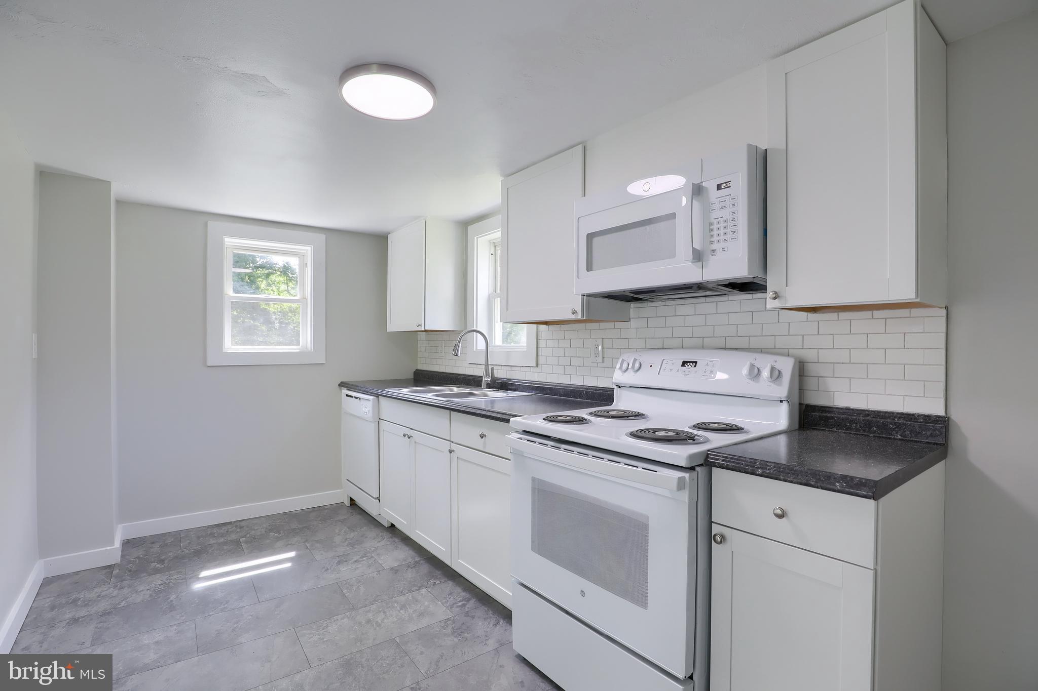 165 Creek Road Manchester, PA 17345 - Photo 22 of 40 Gallery Image 22