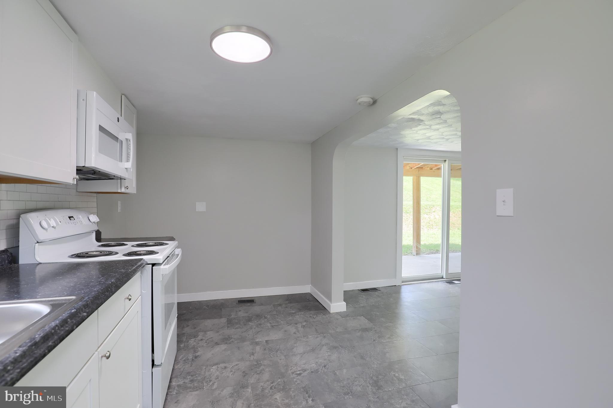 165 Creek Road Manchester, PA 17345 - Photo 24 of 40 Gallery Image 24