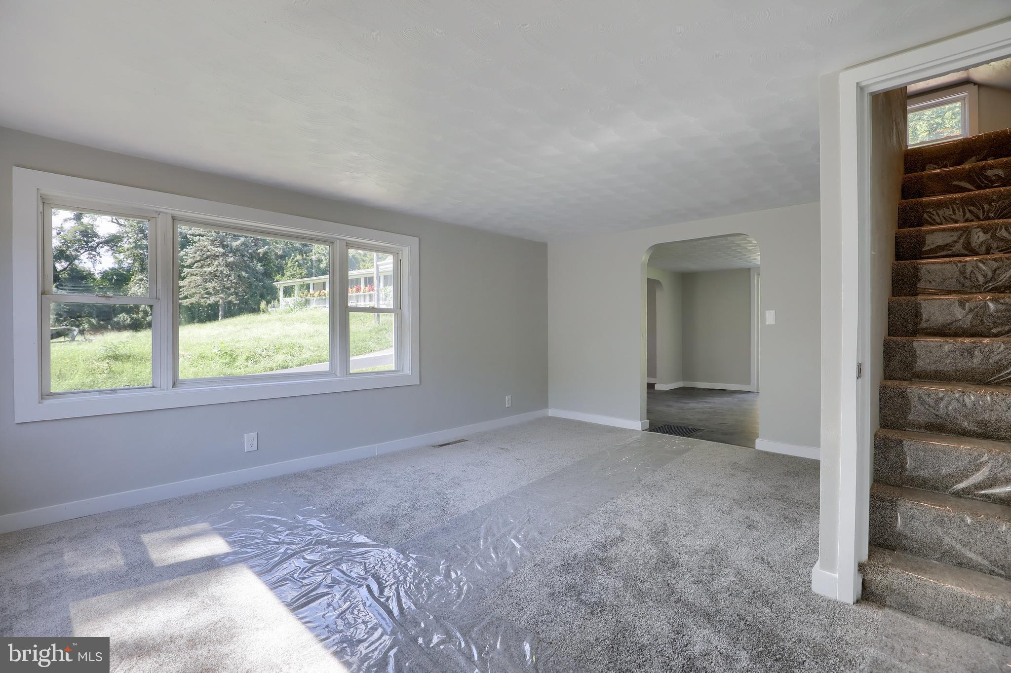 165 Creek Road Manchester, PA 17345 - Photo 25 of 40 Gallery Image 25
