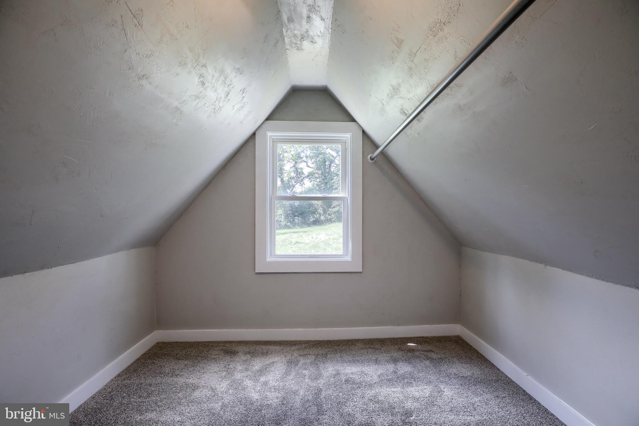 165 Creek Road Manchester, PA 17345 - Photo 26 of 40 Gallery Image 26