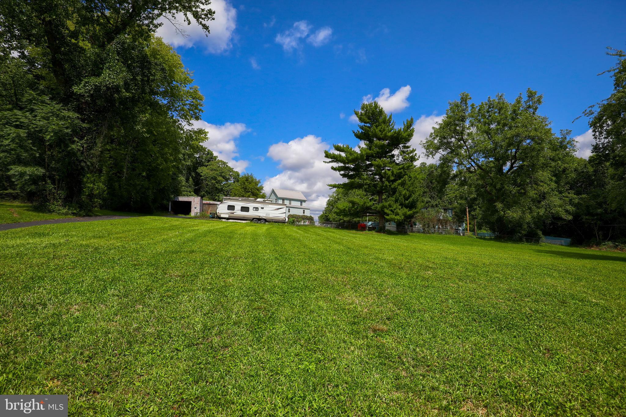 165 Creek Road Manchester, PA 17345 - Photo 31 of 40 Gallery Image 31