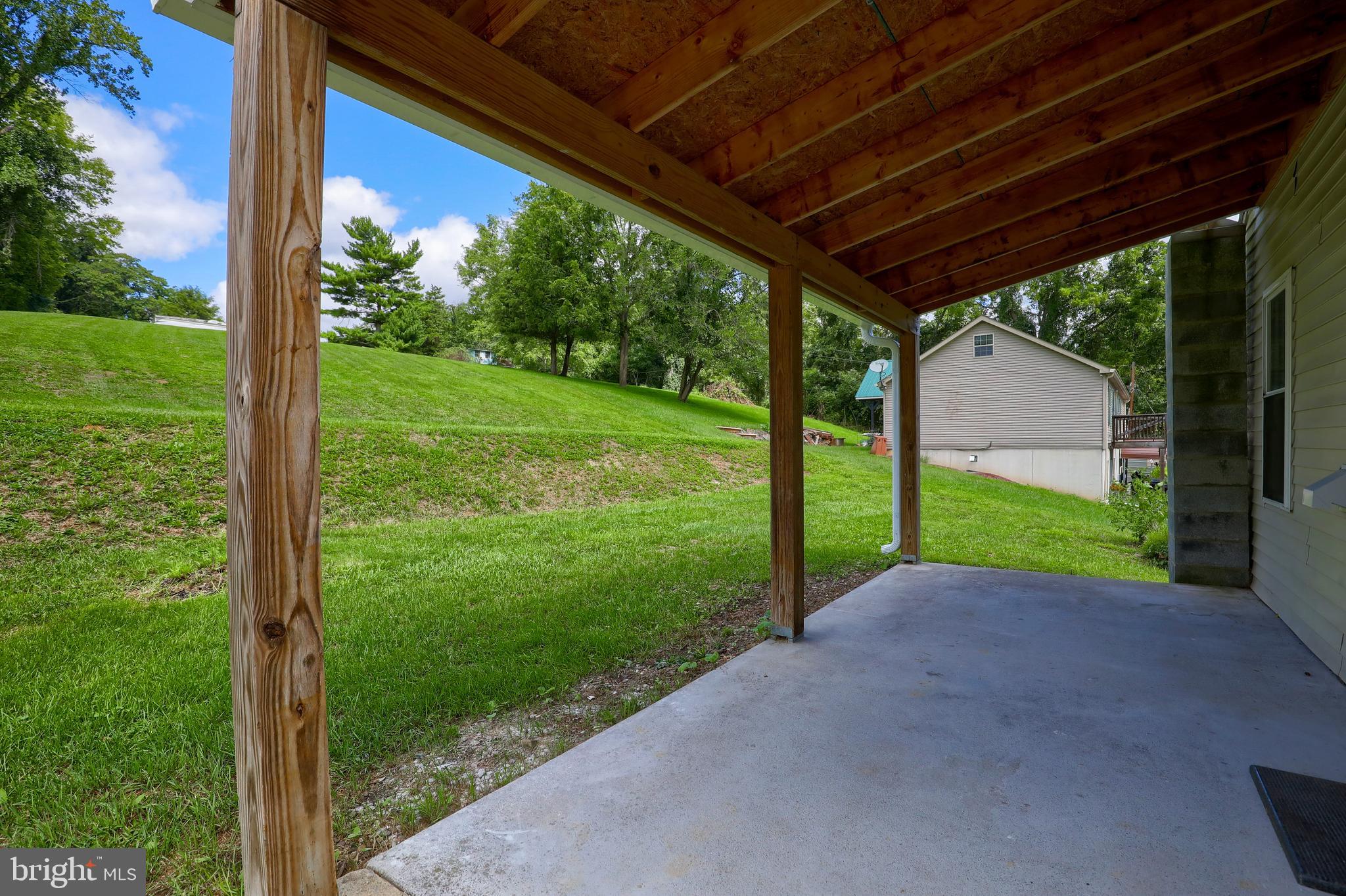 165 Creek Road Manchester, PA 17345 - Photo 35 of 40 Gallery Image 35