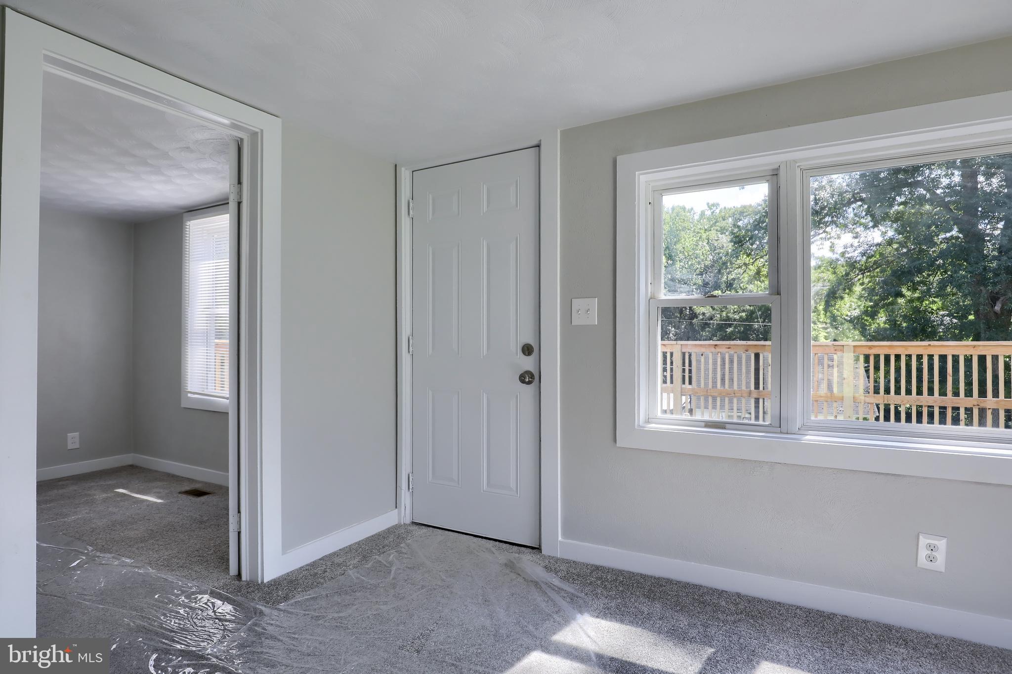 165 Creek Road Manchester, PA 17345 - Photo 6 of 40 Gallery Image 6