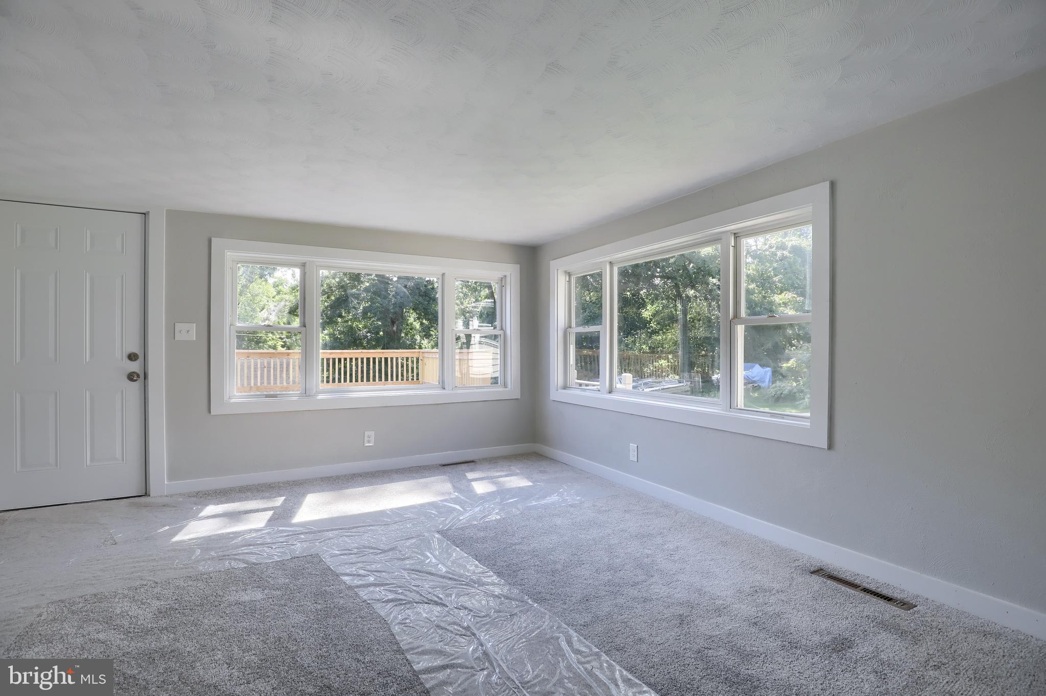 165 Creek Road Manchester, PA 17345 - Photo 7 of 40 Gallery Image 7