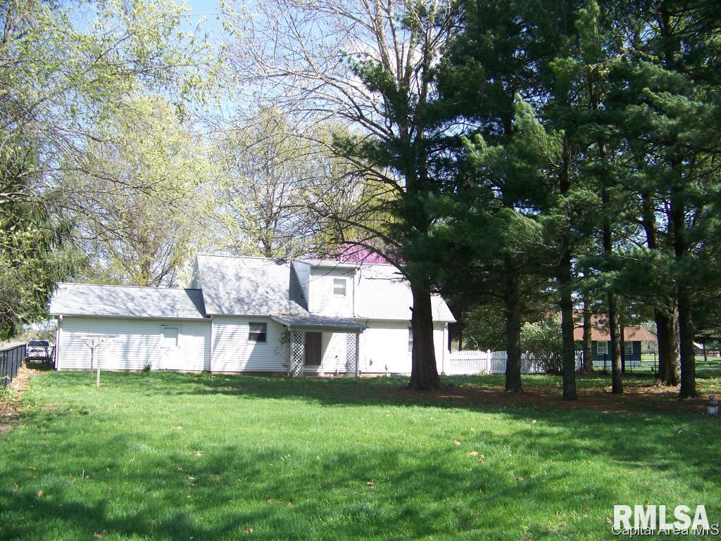 10137 North Pawnee Road Pawnee, IL 62558 - Photo 27 of 30