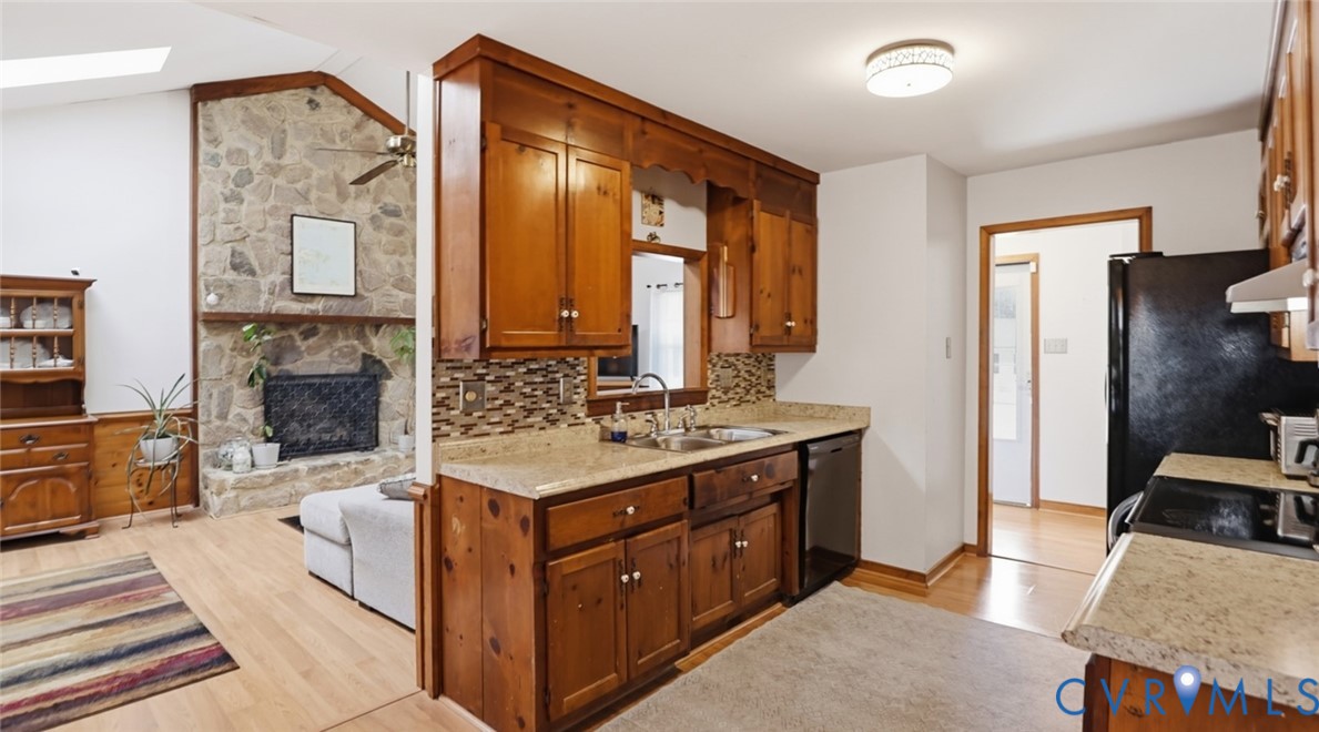 9732 Ladue Road North Chesterfield, VA 23237 - Photo 15 of 40