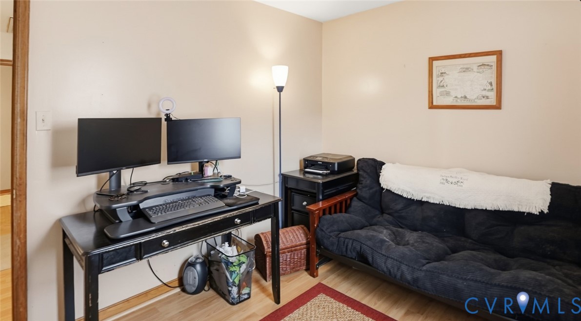 9732 Ladue Road North Chesterfield, VA 23237 - Photo 33 of 40