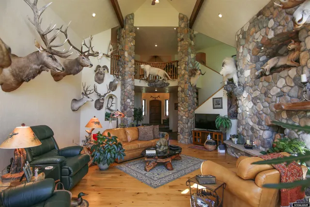 $4,500,000 | 2899 Big Horn Avenue, Sheridan, WY 82801