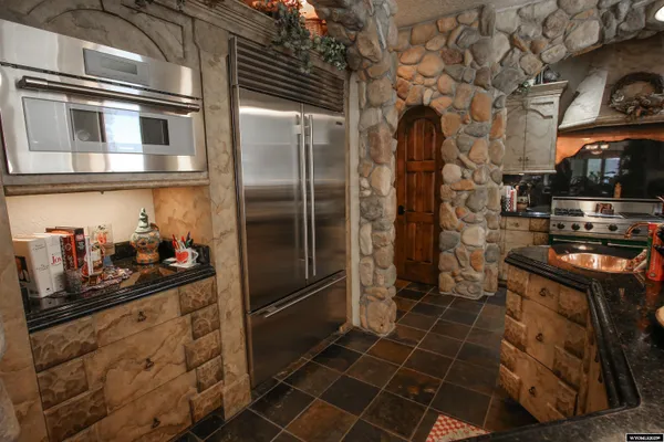 $4,500,000 | 2899 Big Horn Avenue, Sheridan, WY 82801