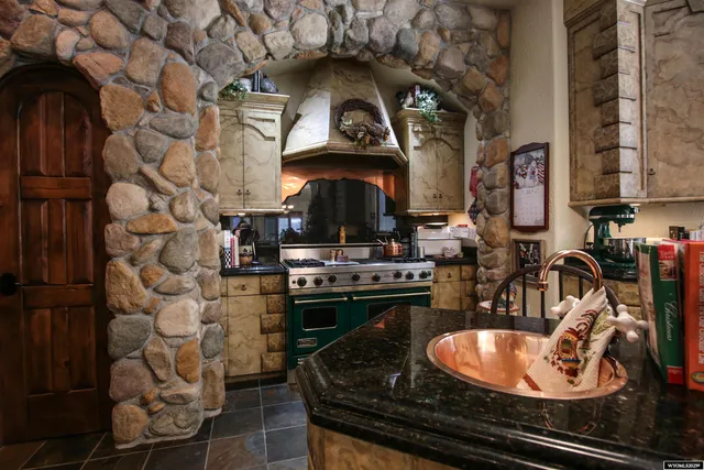 $4,500,000 | 2899 Big Horn Avenue, Sheridan, WY 82801