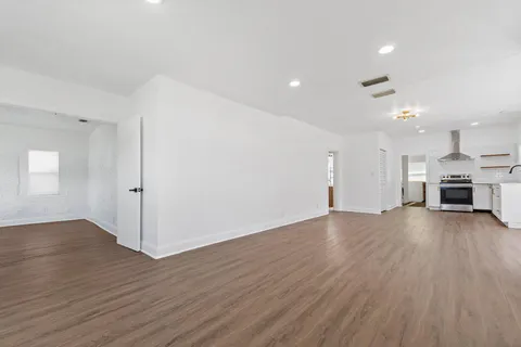 $399,900 | 120 Northwest 4th Avenue, Boynton Beach, FL 33435