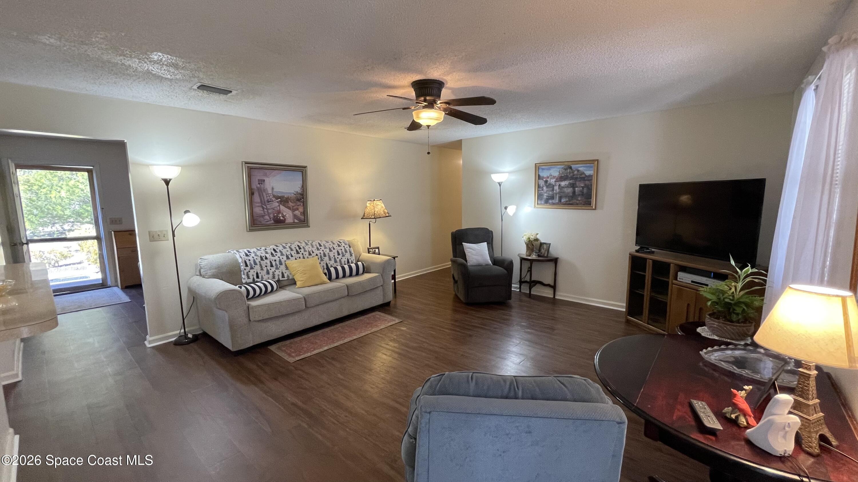 54312 Dornbush Road Callahan, FL 32011 - Photo 27 of 88 Family room