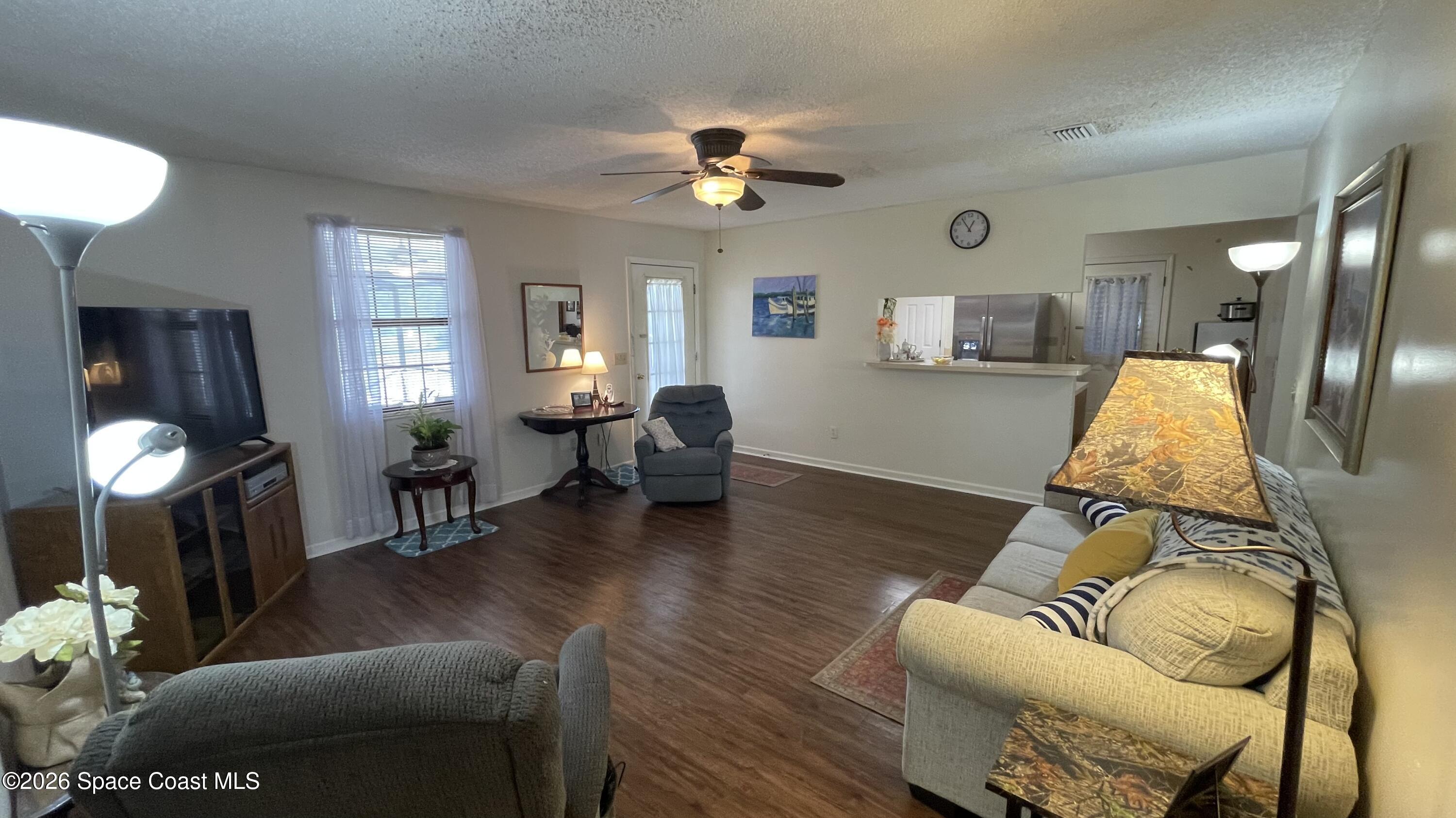 54312 Dornbush Road Callahan, FL 32011 - Photo 40 of 88 Family room