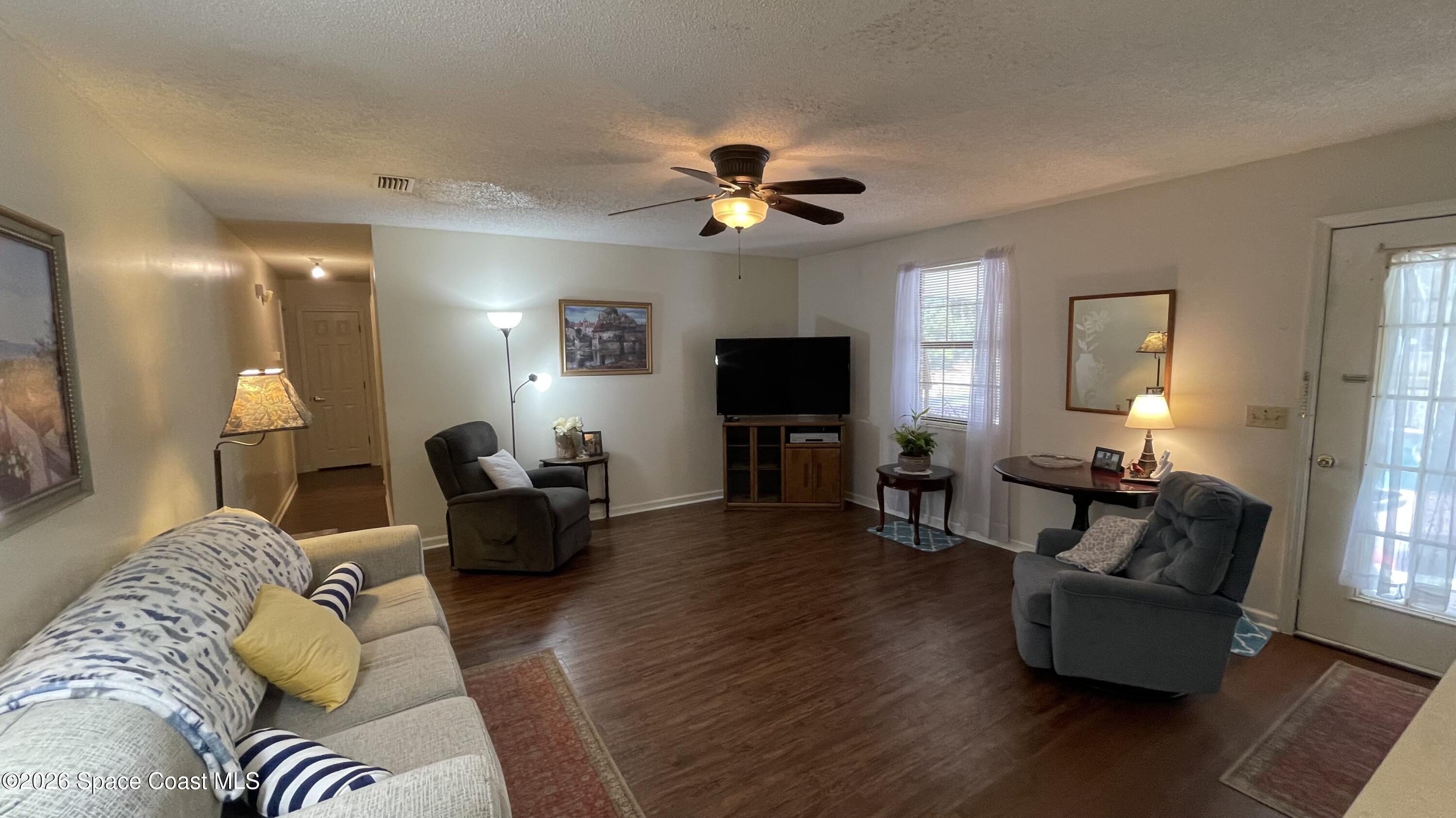 54312 Dornbush Road Callahan, FL 32011 - Photo 48 of 101 Family room