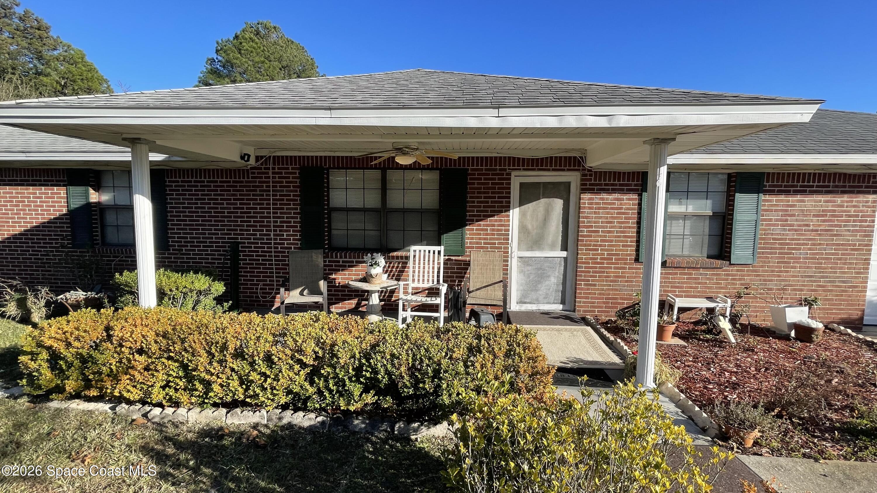 54312 Dornbush Road Callahan, FL 32011 - Photo 7 of 101 All brick