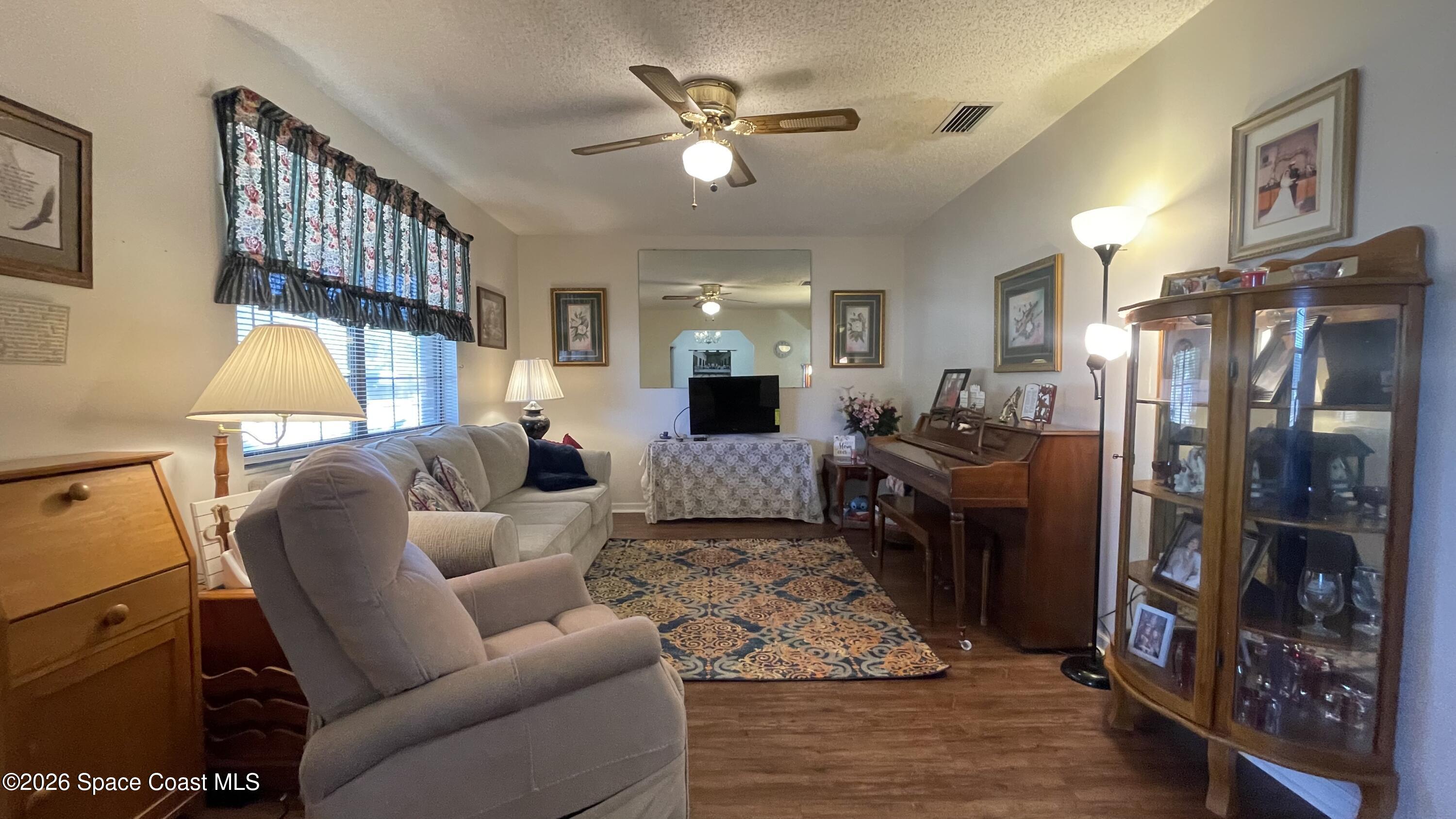 54312 Dornbush Road Callahan, FL 32011 - Photo 71 of 101 Living room