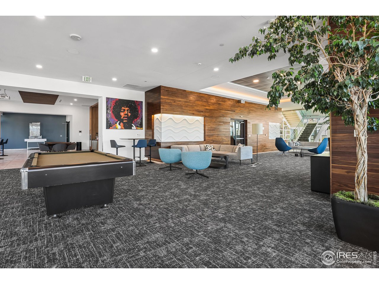 891 14th Street, Unit 1111 Denver, CO 80202 - Photo 23 of 38 a living room with furniture and a potted plant