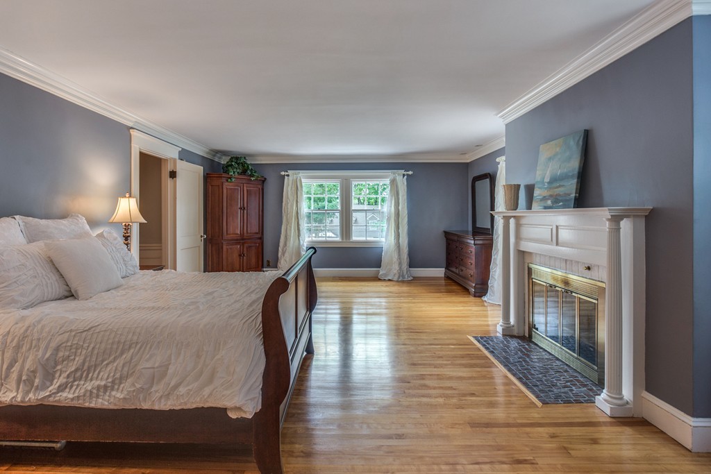 35 Everett Avenue Winchester, MA 01890 - Photo 15 of 30