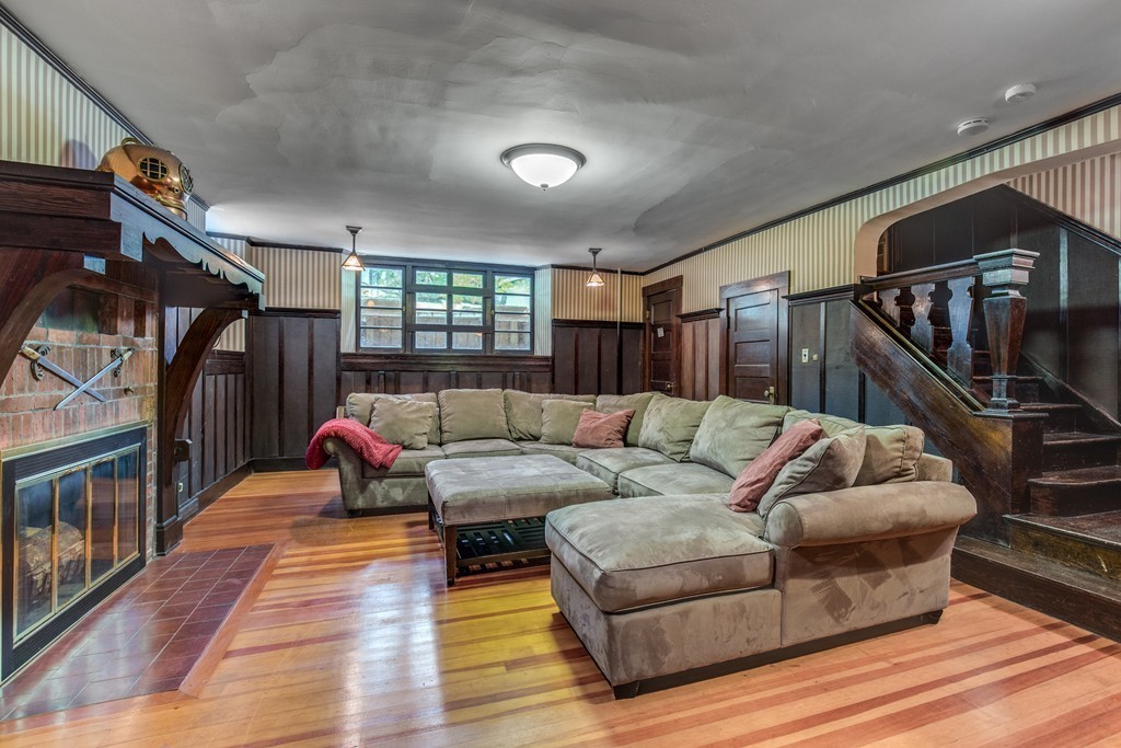 35 Everett Avenue Winchester, MA 01890 - Photo 23 of 30