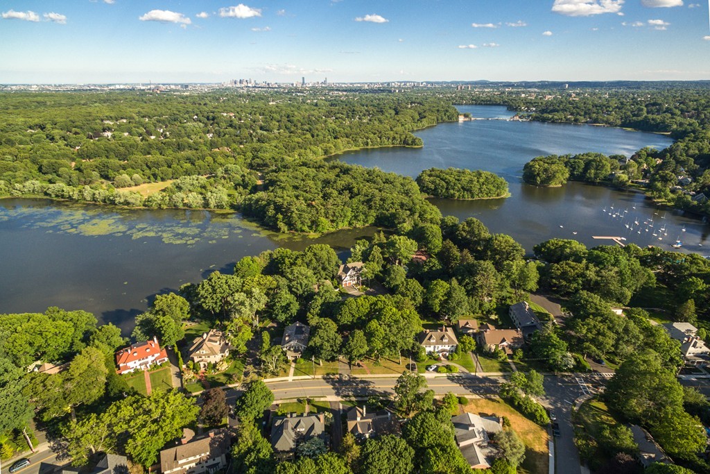 35 Everett Avenue Winchester, MA 01890 - Photo 28 of 30