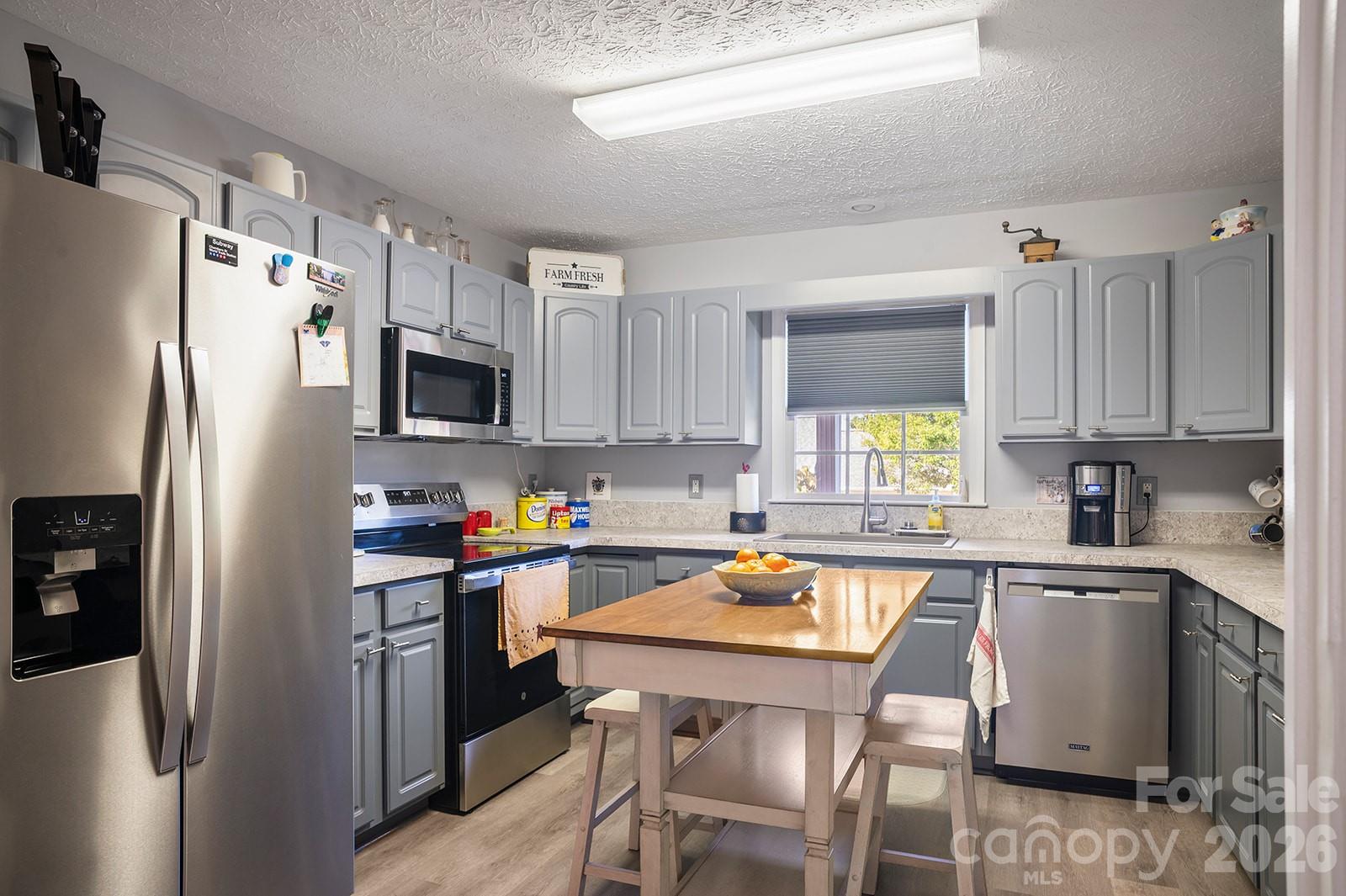 647 High Quarry Road Hendersonville, NC 28791 - Photo 16 of 46 Gallery Image 16