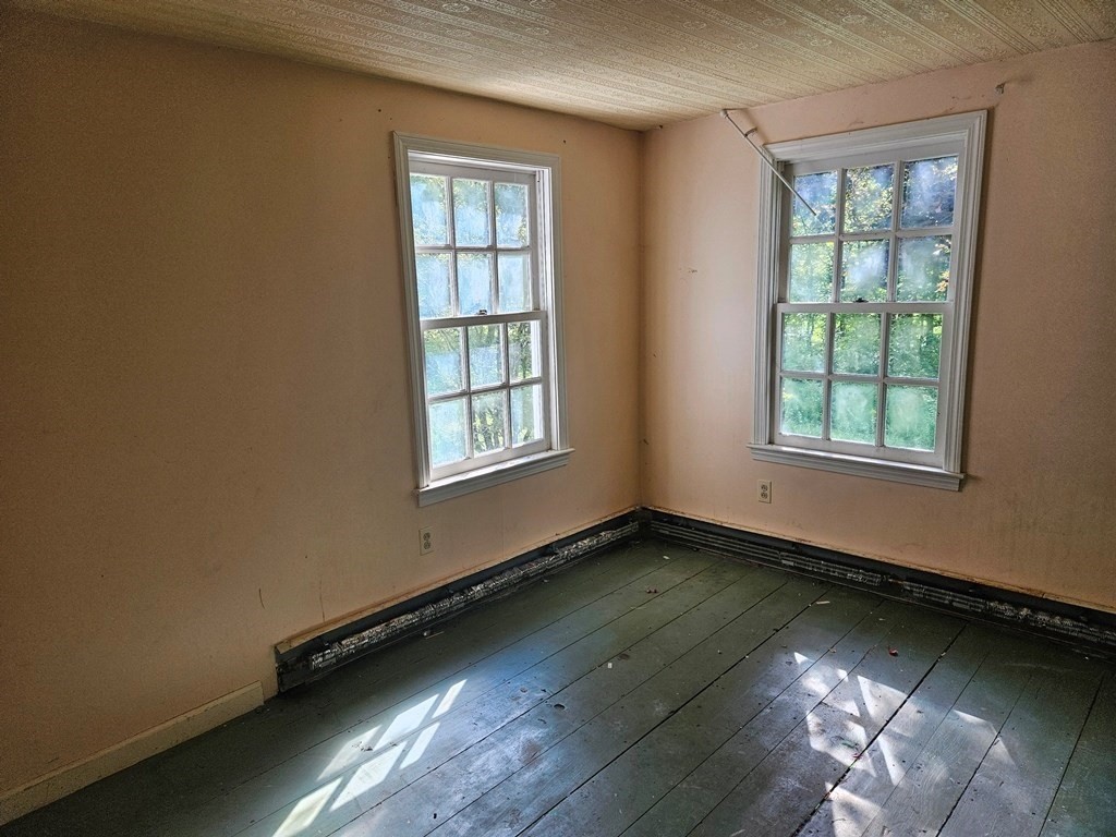 27 Prentice Place Becket, MA 01223 - Photo 15 of 19