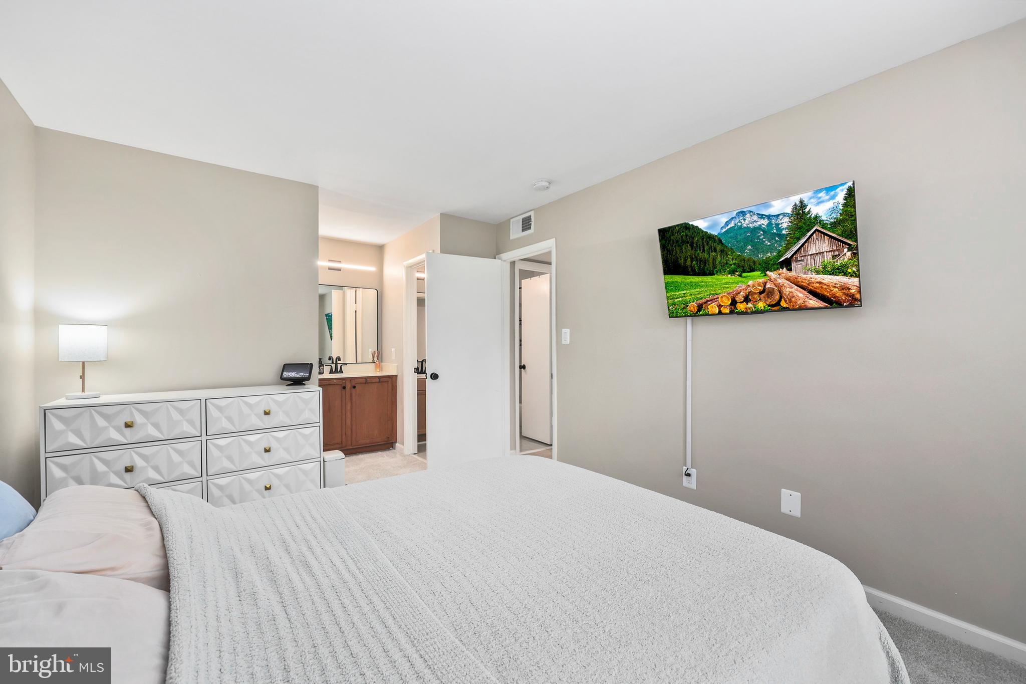 1732 Ascot Way, Unit C Reston, VA 20190 - Photo 13 of 30 Gallery Image 13