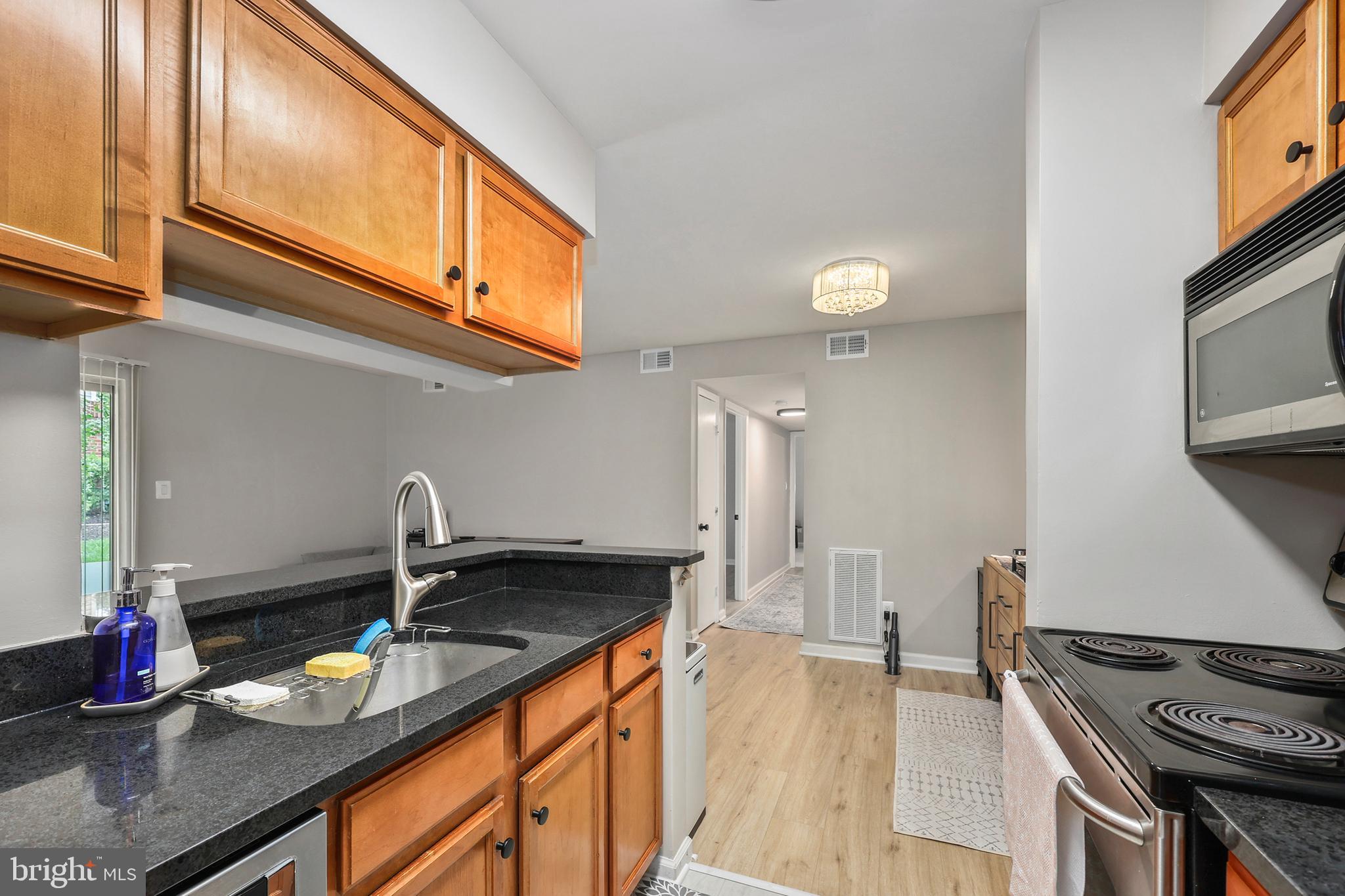 1732 Ascot Way, Unit C Reston, VA 20190 - Photo 3 of 30 Gallery Image 3