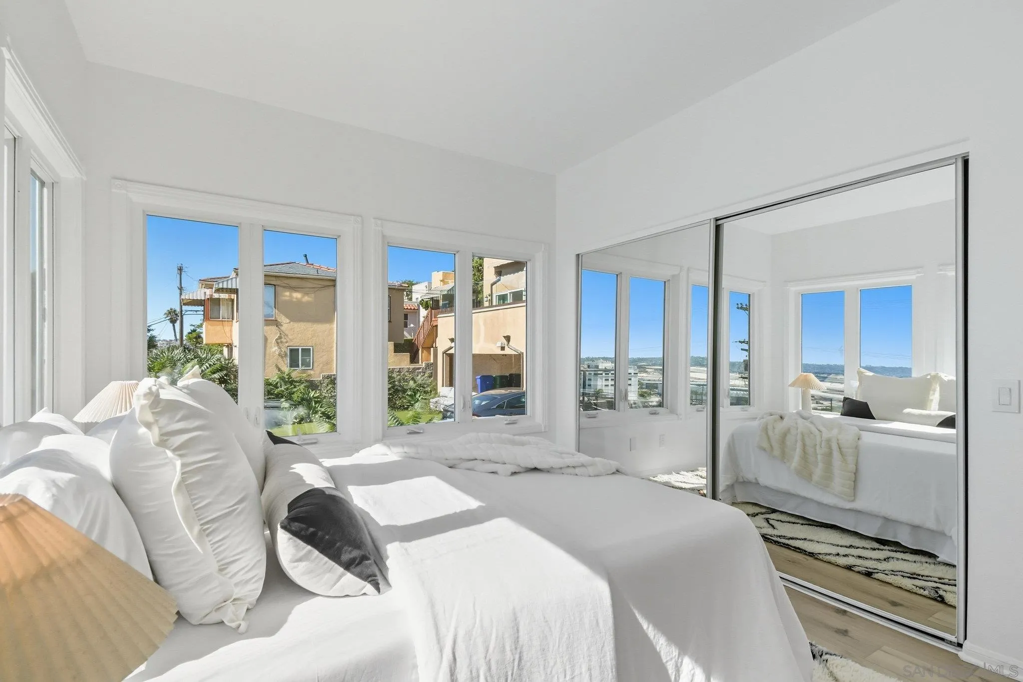 2930 Columbia Street, Unit F San Diego, CA 92103 - Photo 19 of 36