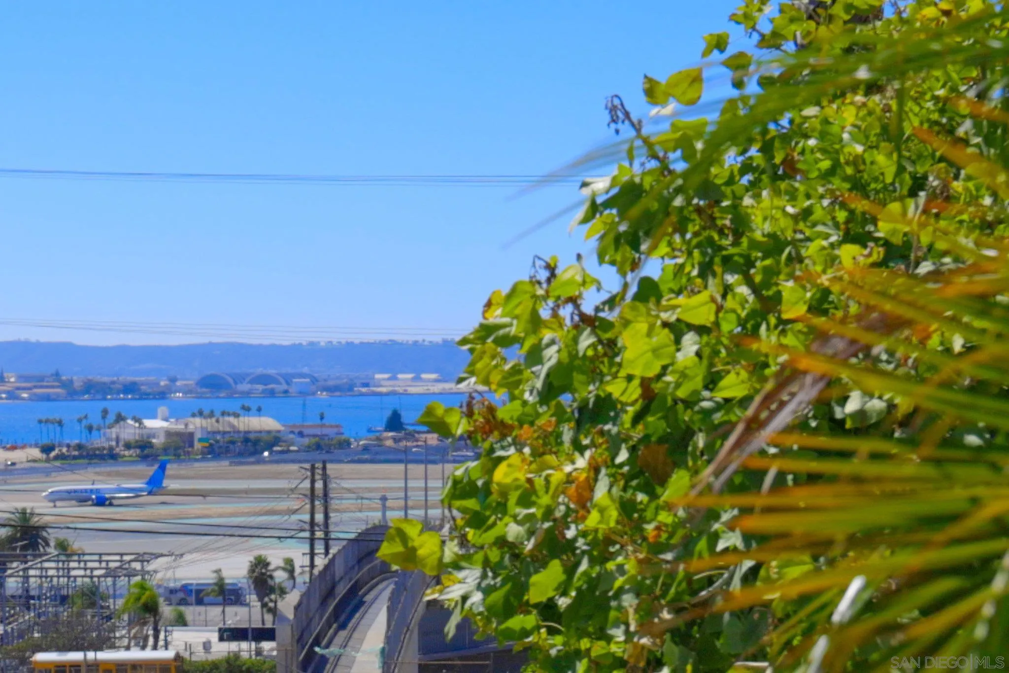 2930 Columbia Street, Unit F San Diego, CA 92103 - Photo 4 of 36