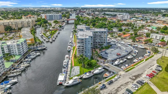 $1,875 | 1800 Northwest 24th Avenue, Unit 1020, Miami, FL 33125