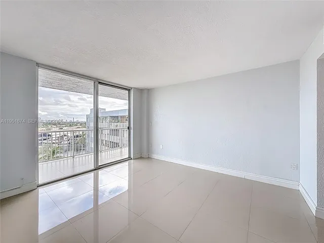 $1,875 | 1800 Northwest 24th Avenue, Unit 1020, Miami, FL 33125