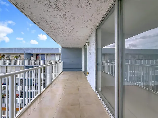 $1,875 | 1800 Northwest 24th Avenue, Unit 1020, Miami, FL 33125