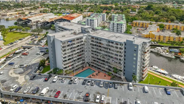 $1,875 | 1800 Northwest 24th Avenue, Unit 1020, Miami, FL 33125