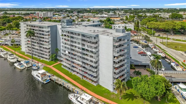 $1,875 | 1800 Northwest 24th Avenue, Unit 1020, Miami, FL 33125