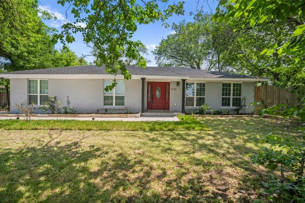 $469,990 | 1112 West Pleasant Run Road, Unit D, DeSoto, TX 75115