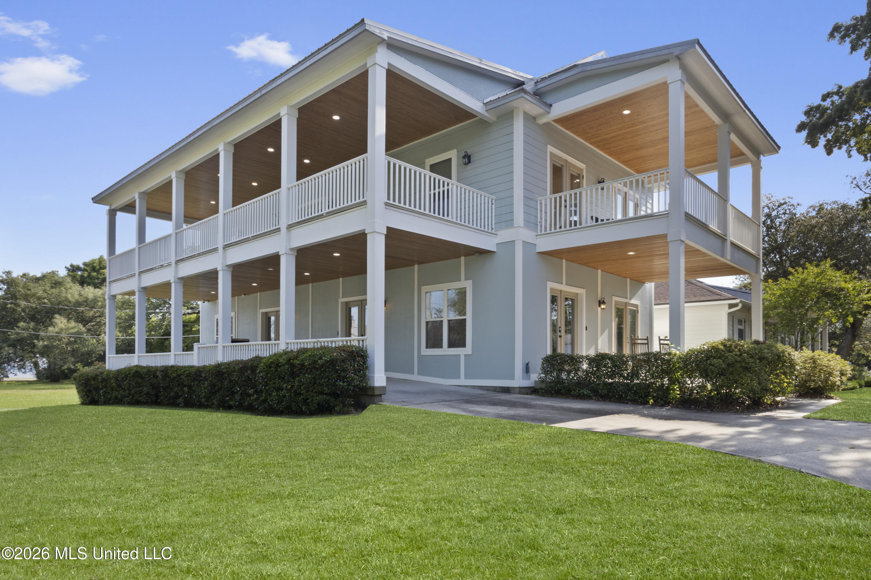 631 2nd Street Gulfport, MS 39501 - Photo 4 of 54 00004