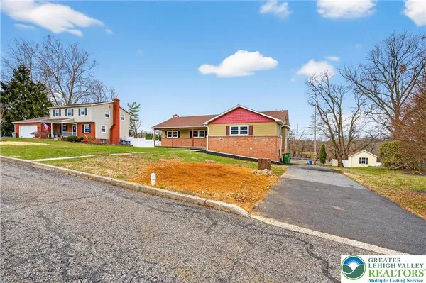 $549,900 | 1320 Little Lehigh Drive South, Emmaus, PA 18049
